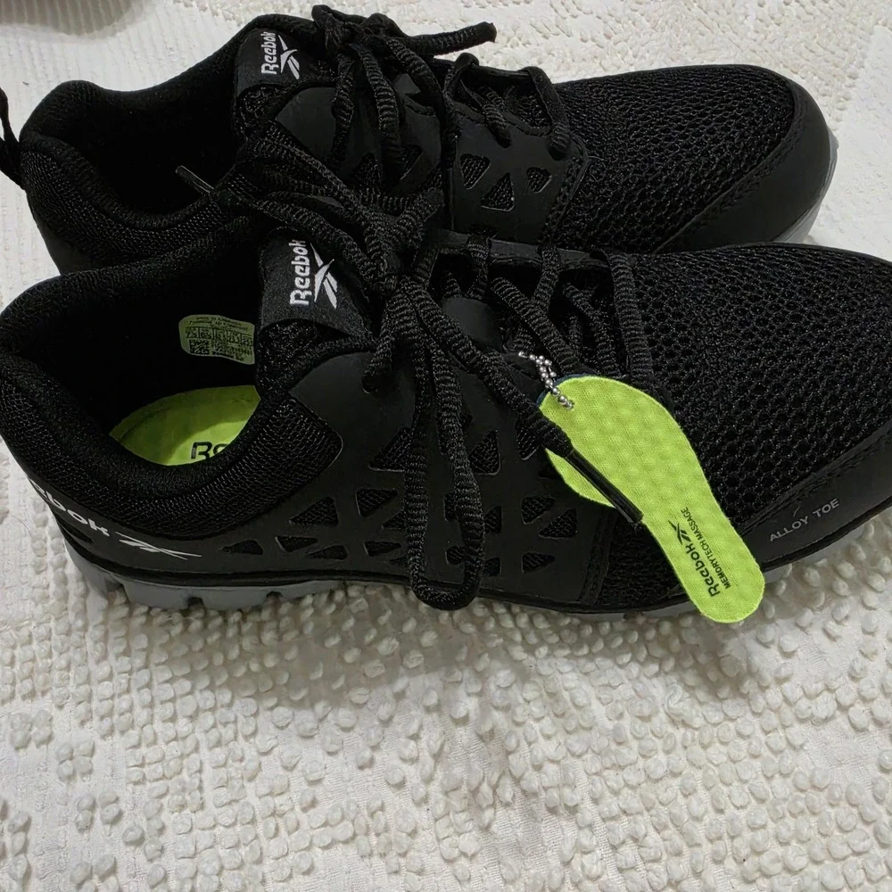 Reebok Sublite Mens 7.5 Alloy Safety Toe Work Shoes Black Slip Resist Electrical